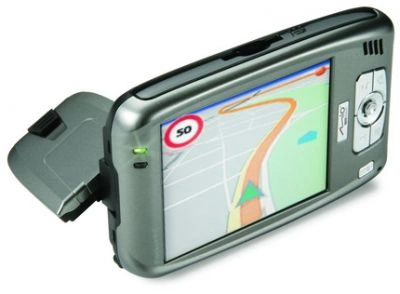 Multimedialne biuro z GPS i Bluetooth