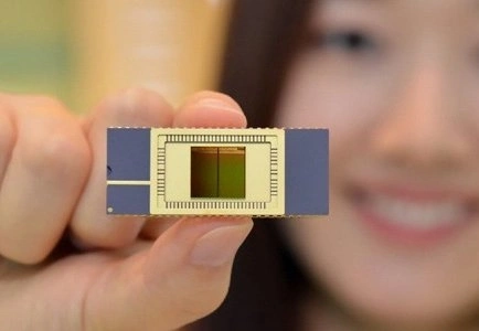 SanDisk i Toshiba uruchamiają wspólnie produkcję trójwymiarowych układów pamięci NAND/flash