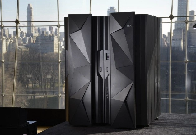 IBM prezentuje nowy mainframe