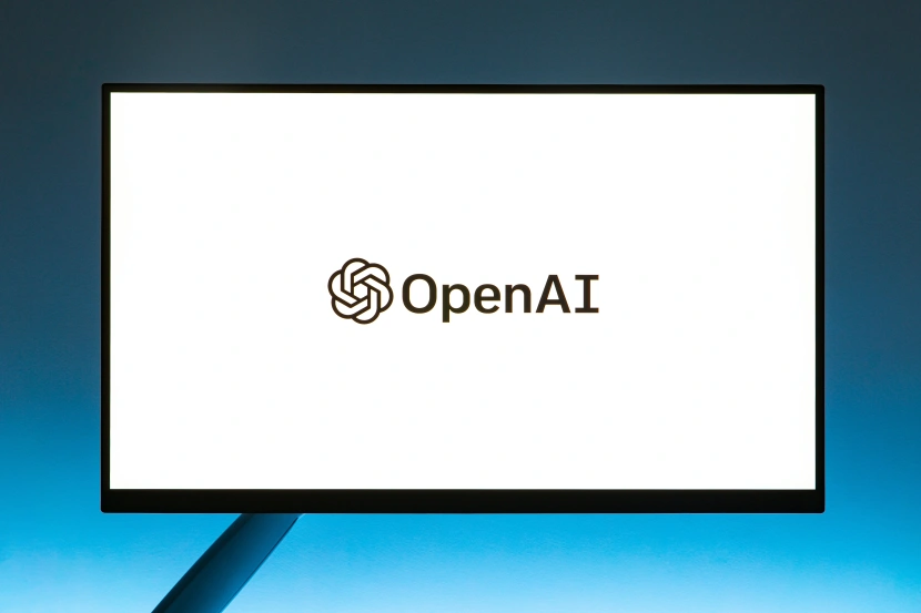 OpenAI jest oskarżane o nietyczne działania
Źródło: Andrew Neel / Unsplash