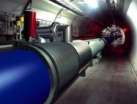 <p>CERN transmituje dane z szybkością 600 MB/s</p>