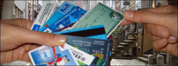Rewolucja w bankach: coraz więcej kart zbliżeniowych