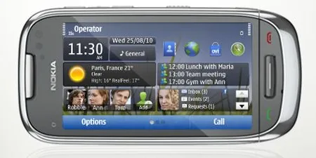 Nokia rozpoczyna sprzedaż telefonu C7
