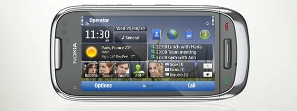 Nokia rozpoczyna sprzedaż telefonu C7