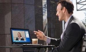 <p>Systemy telepresence wypierane przez tańsze alternatywy</p>