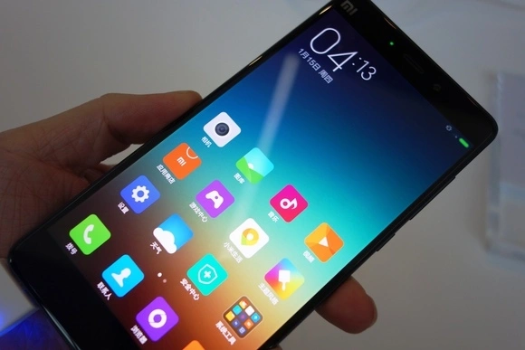 Xiaomi traci na chińskim rynku smartfonów na rzecz Huawei