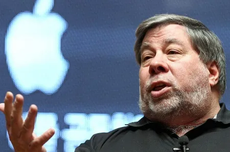 Steve Wozniak wypisał się z Facebooka