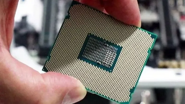 Desktopowe procesory Comet Lake-S mają się pojawić w ofercie Intela na początku przyszłego roku