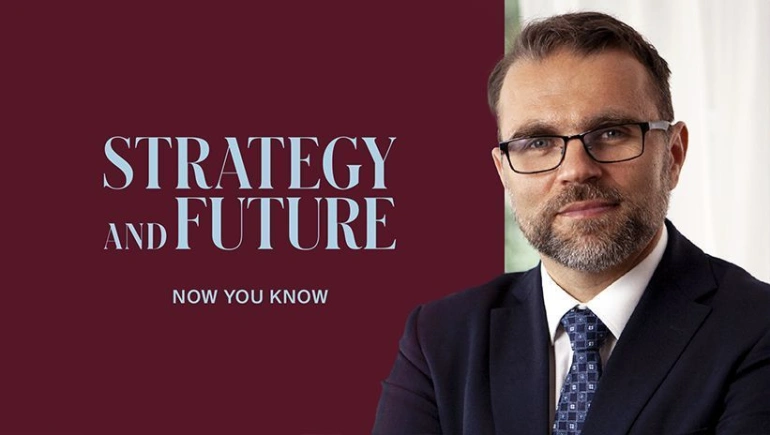 <p>Jacek Bartosiak na czele Strategy&amp;Future</p>