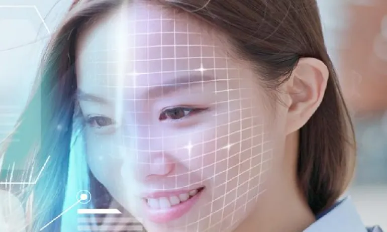 Systemy rozpoznawania twarzy można oszukać za pomocą maski