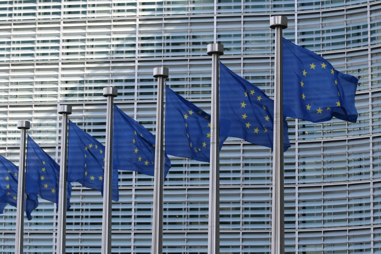 <p>UE zamierza zaostrzyć restrykcje dotyczące przekazywania danych rządom spoza UE</p>