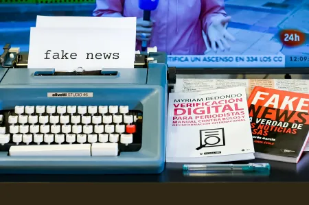 Doktorant z WAT stworzył program tropiący źródła fake newsów