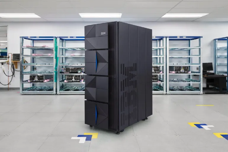 IBM wprowadził do oferty usługę, która integruje jej systemy mainframe z chmurą