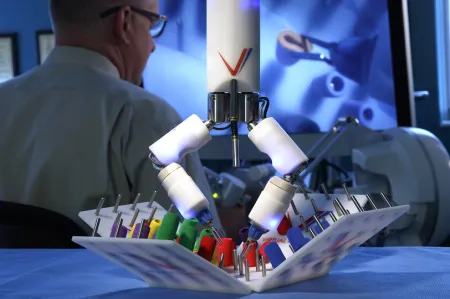 NASA wysyła robota-chirurga w kosmos