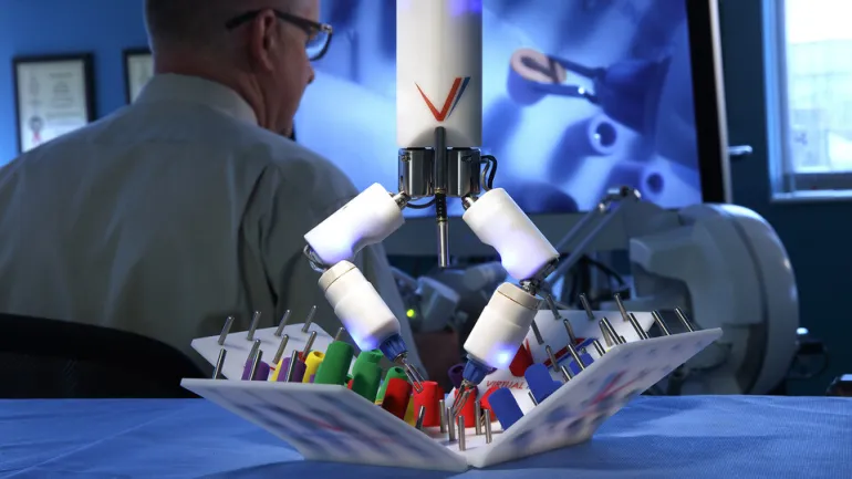NASA wysyła robota-chirurga w kosmos