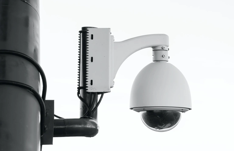 <p>Huawei HarmonyOS trafia do kamer CCTV</p>

<p>Źródło: Pawel Czerwinski / Unsplash</p>