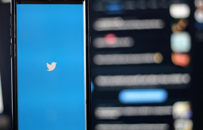 Twitter przyznał się do naruszenia prywatności użytkowników
Źródło: Joshua Hoehne / Unsplash