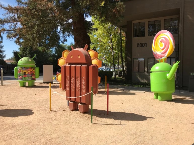 <p>Wiele urządzeń pracuje pod kontrolą starych wersji Androida</p>

<p>Źródło: Guido Coppa / Unsplash</p>