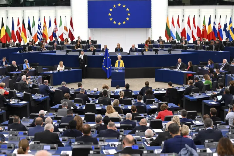 UE zaakceptowała przełomowe przepisy dotyczące AI