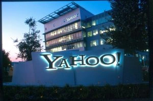 <p>Microsoft nie odpuszcza Yahoo!</p>