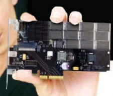Szybka pamięć masowa na kartach PCIe