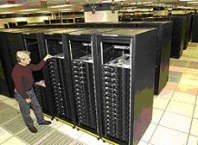 <p>Roadrunner - superkomputer o wydajności 1,5 petaflopa</p>
