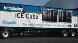 <p>Centra danych ICE Cube z kasetowymi serwerami IBM</p>